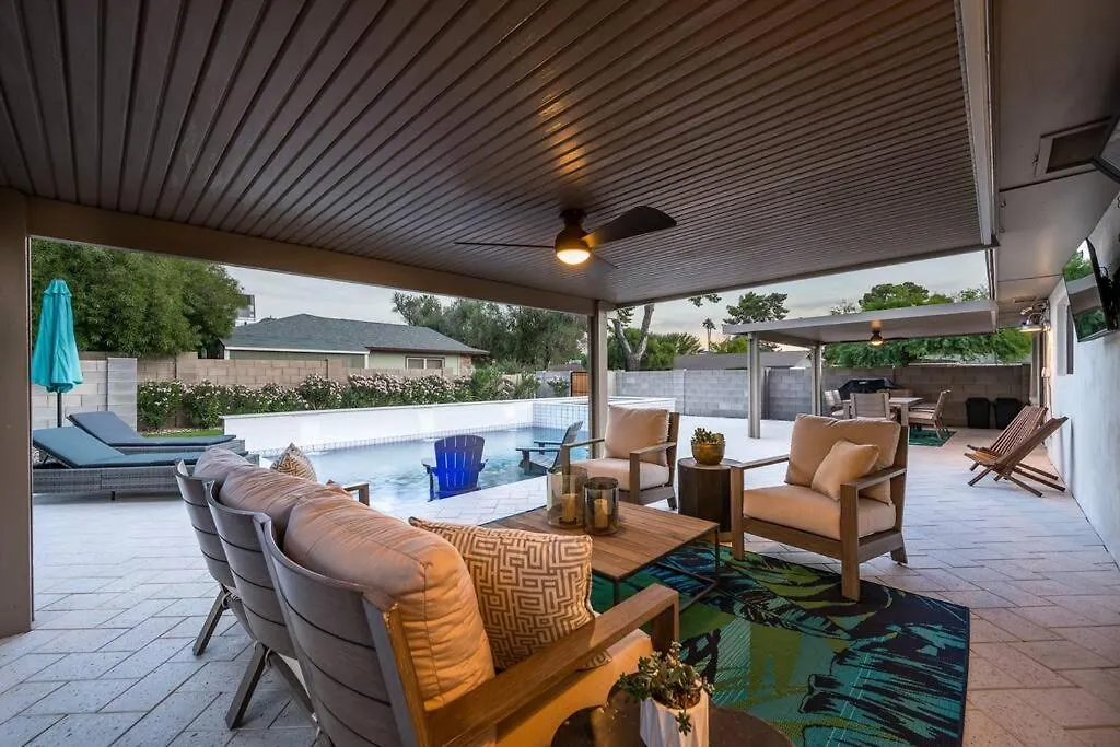Dos Cacti Outdoor Oasis, Heated Pool, Spa, Bikes, Ev, Bbq スコッツデール 別荘