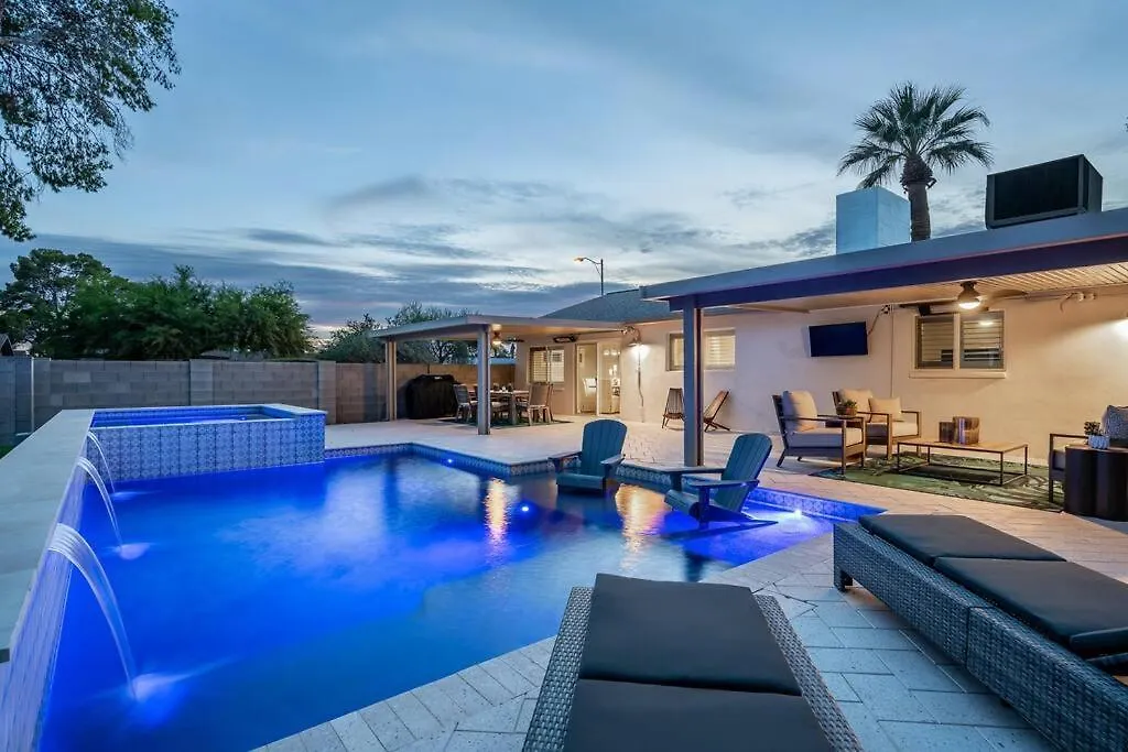 Dos Cacti Outdoor Oasis, Heated Pool, Spa, Bikes, Ev, Bbq スコッツデール